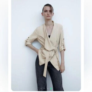 - Zara safari  jacket in beige size L